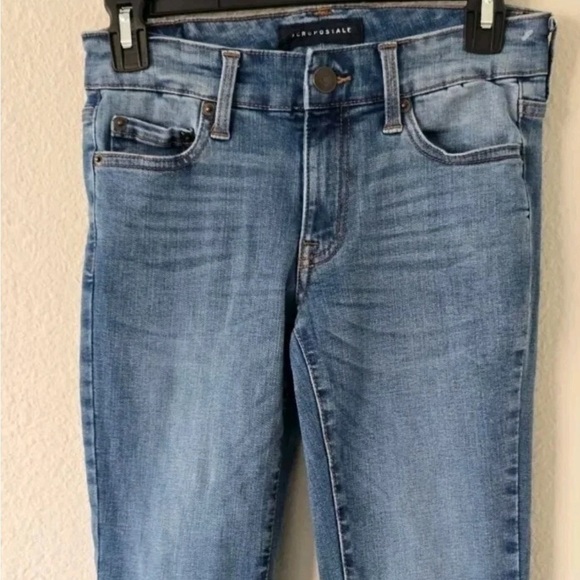 Aeropostale Low Rise Jeggings Blue Sz 2 Denim Light Washed 24×28 Streetwear - Picture 3 of 10